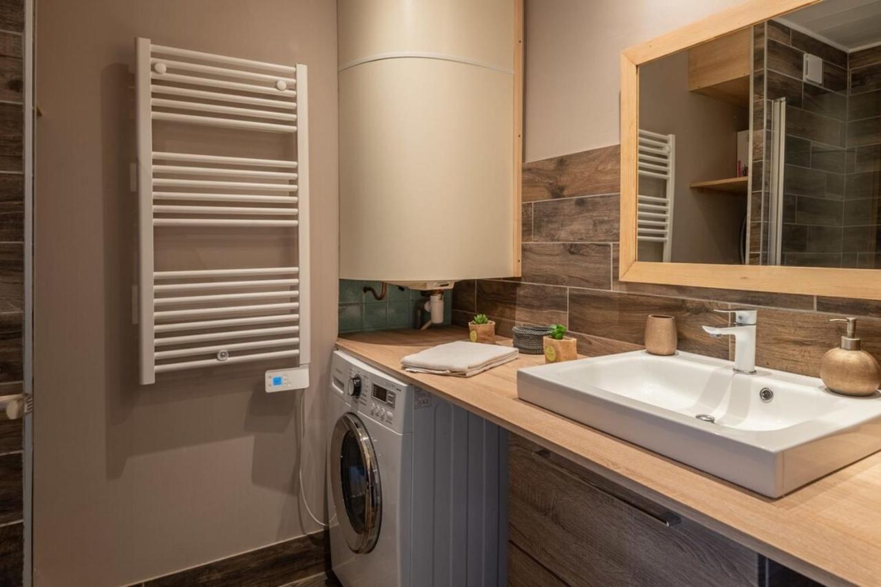 Apartament Petit Port Furnished Flat Annecy Zewnętrze zdjęcie